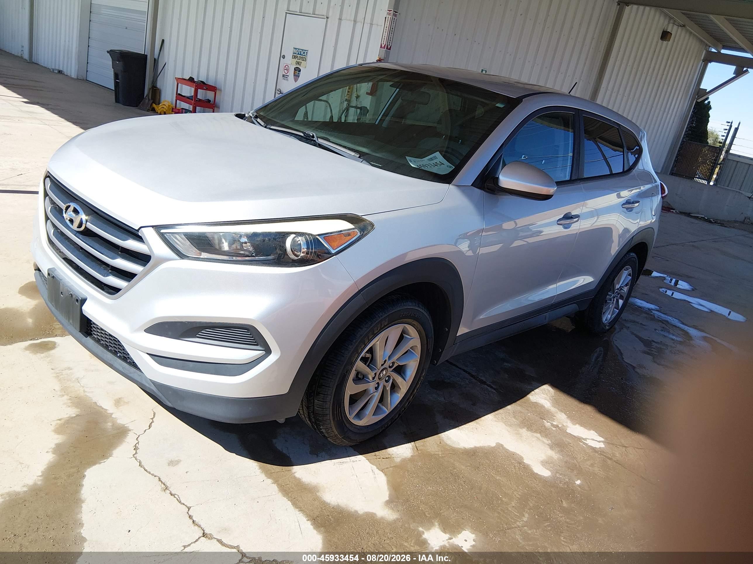 2018 HYUNDAI TUCSON SE — I2