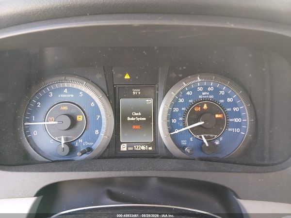 2017 TOYOTA SIENNA XLE 8 PASSENGER — I7