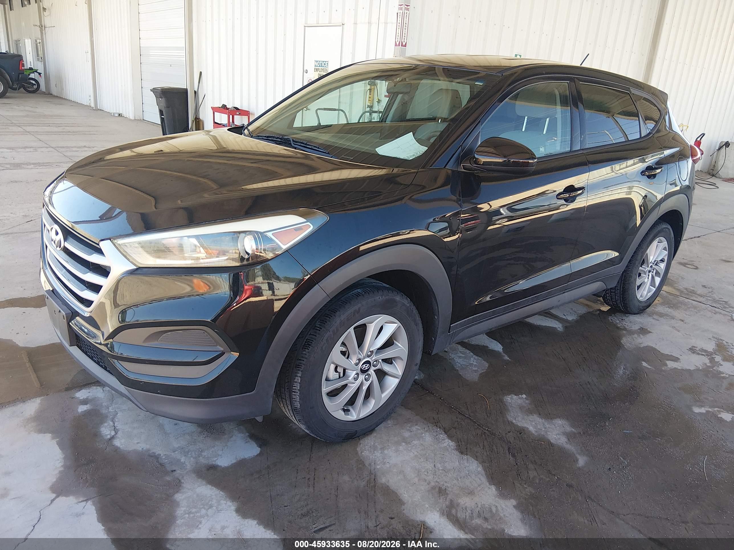 2018 HYUNDAI TUCSON SE — I2