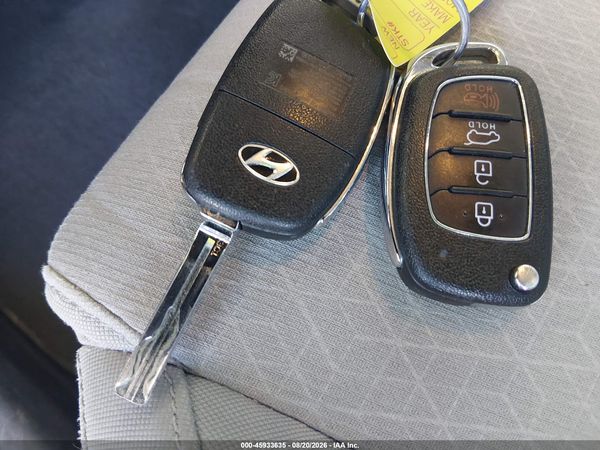2018 HYUNDAI TUCSON SE — I11