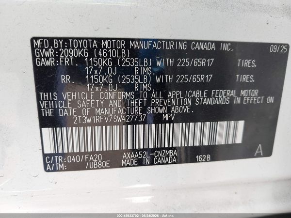 2025 TOYOTA RAV4 XLE — I9