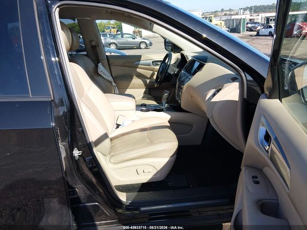 2019 NISSAN PATHFINDER SL — I5