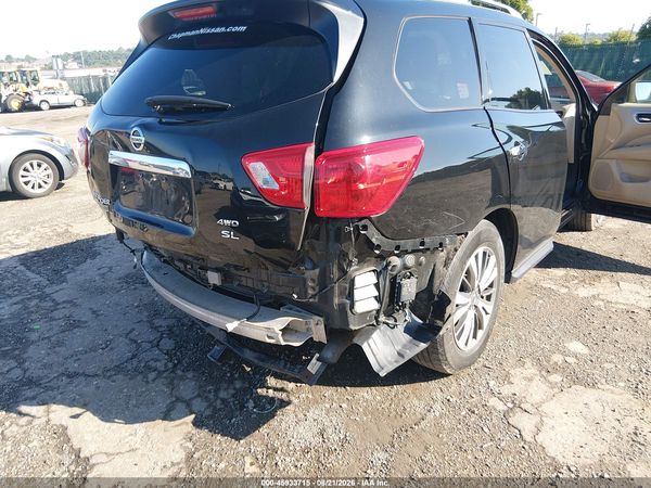2019 NISSAN PATHFINDER SL — I6