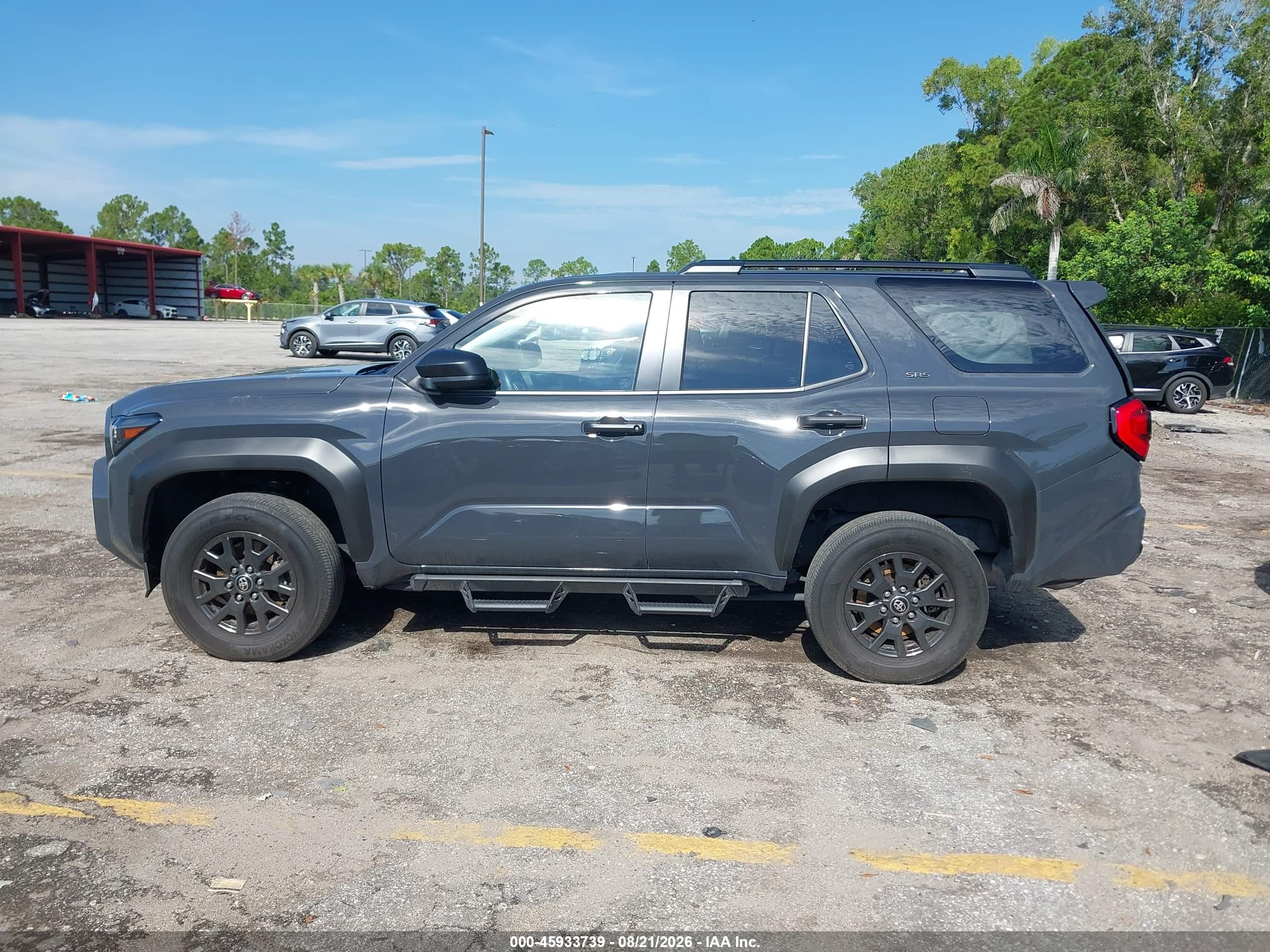 2026 TOYOTA 4RUNNER SR5