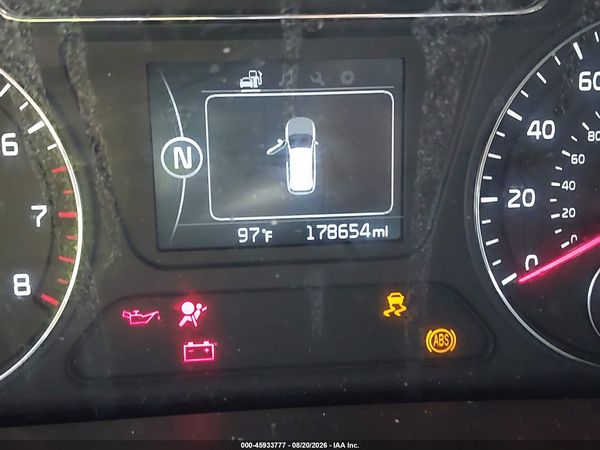 2017 KIA SORENTO 2.4L LX