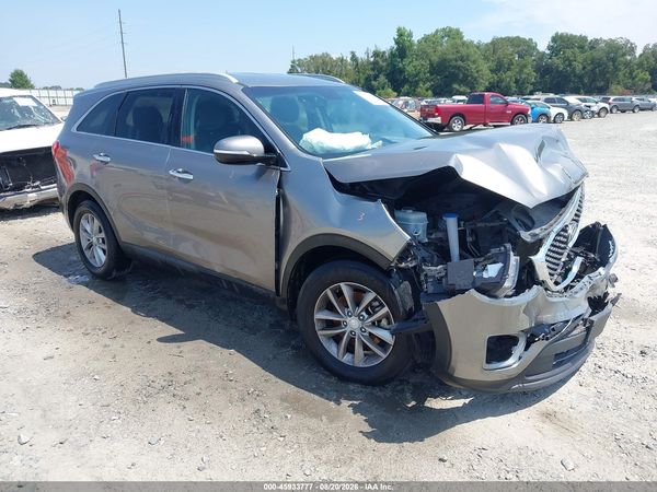 2017 KIA SORENTO 2.4L LX