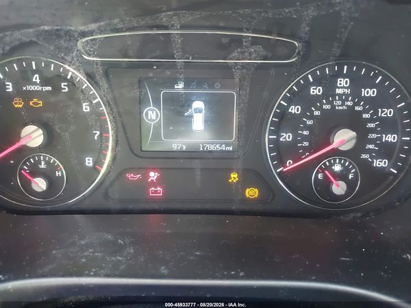 2017 KIA SORENTO 2.4L LX