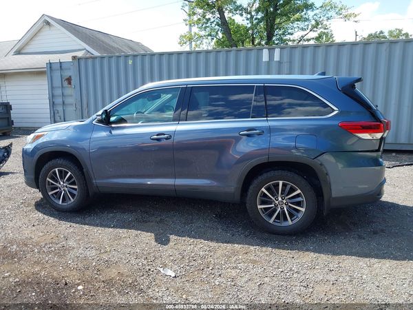 2019 TOYOTA HIGHLANDER XLE — I117