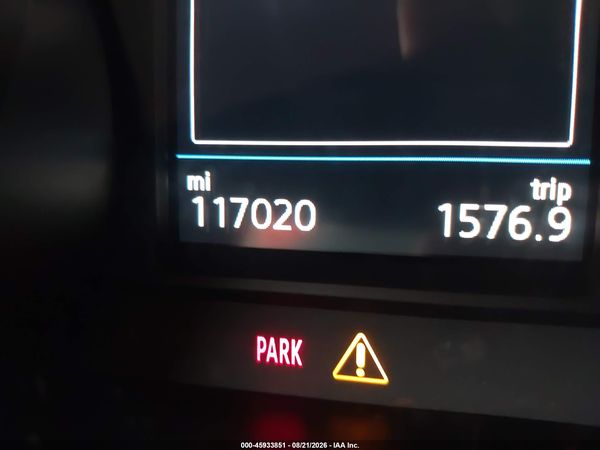 2018 VOLKSWAGEN TIGUAN 2.0T SE/2.0T SEL — I118