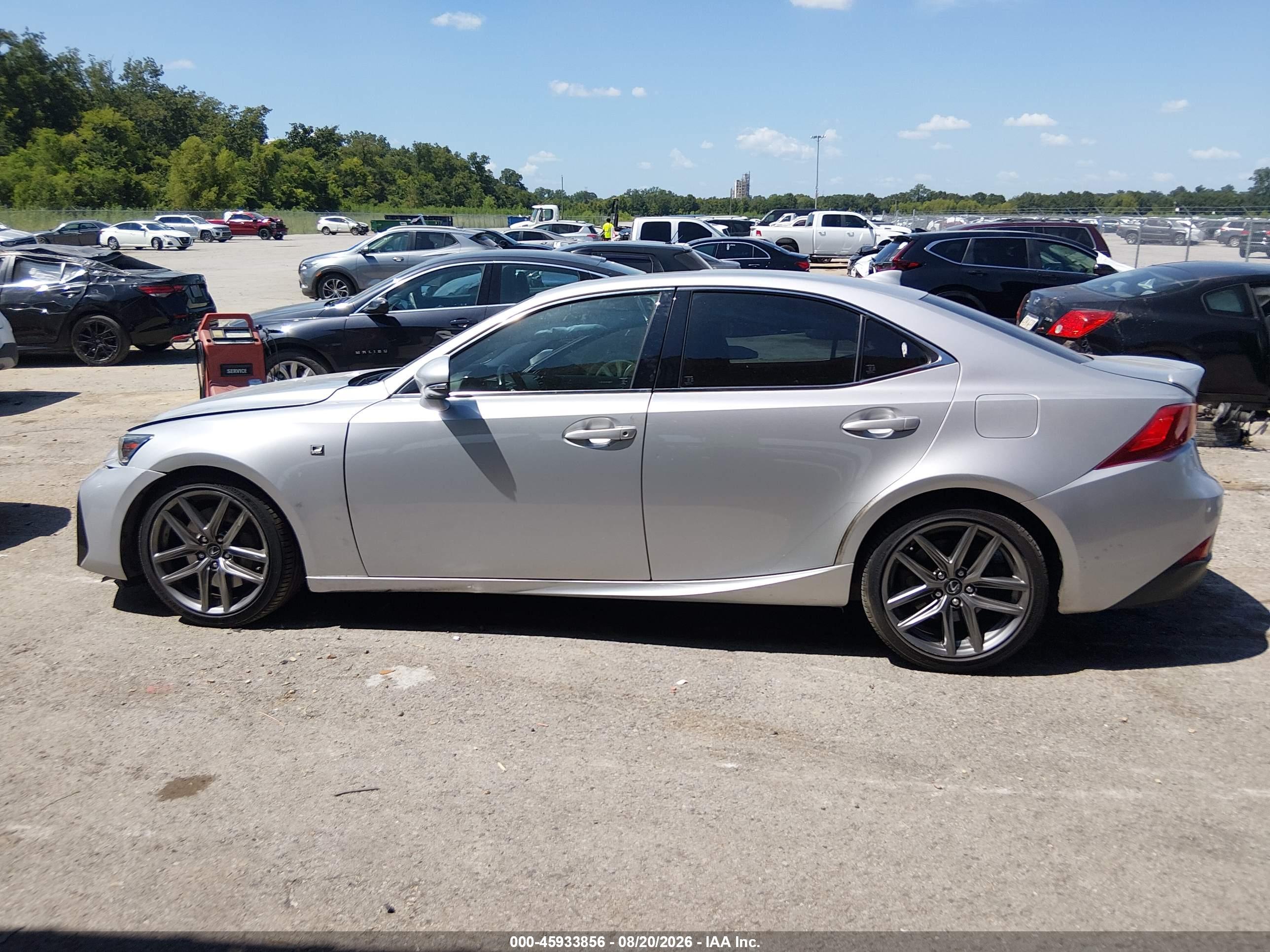 2017 LEXUS IS 200T