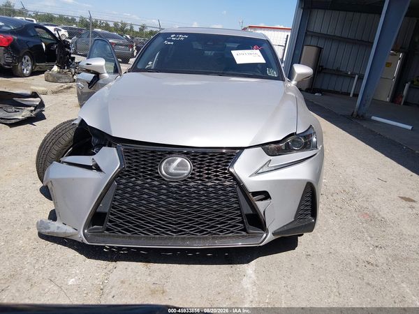 2017 LEXUS IS 200T