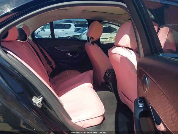 2016 MERCEDES-BENZ C 300 C300 — I8