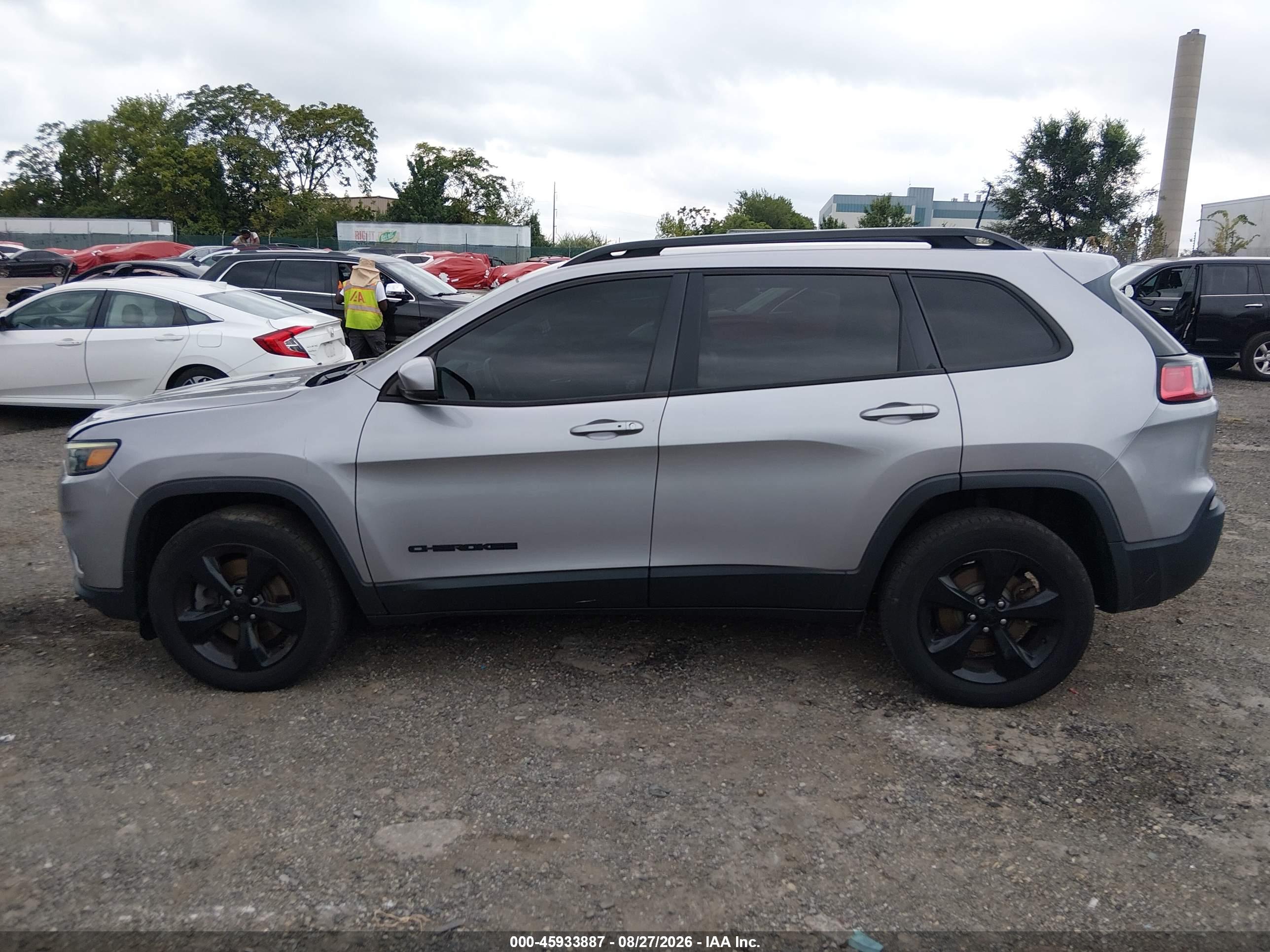 2019 JEEP CHEROKEE ALTITUDE 4X4