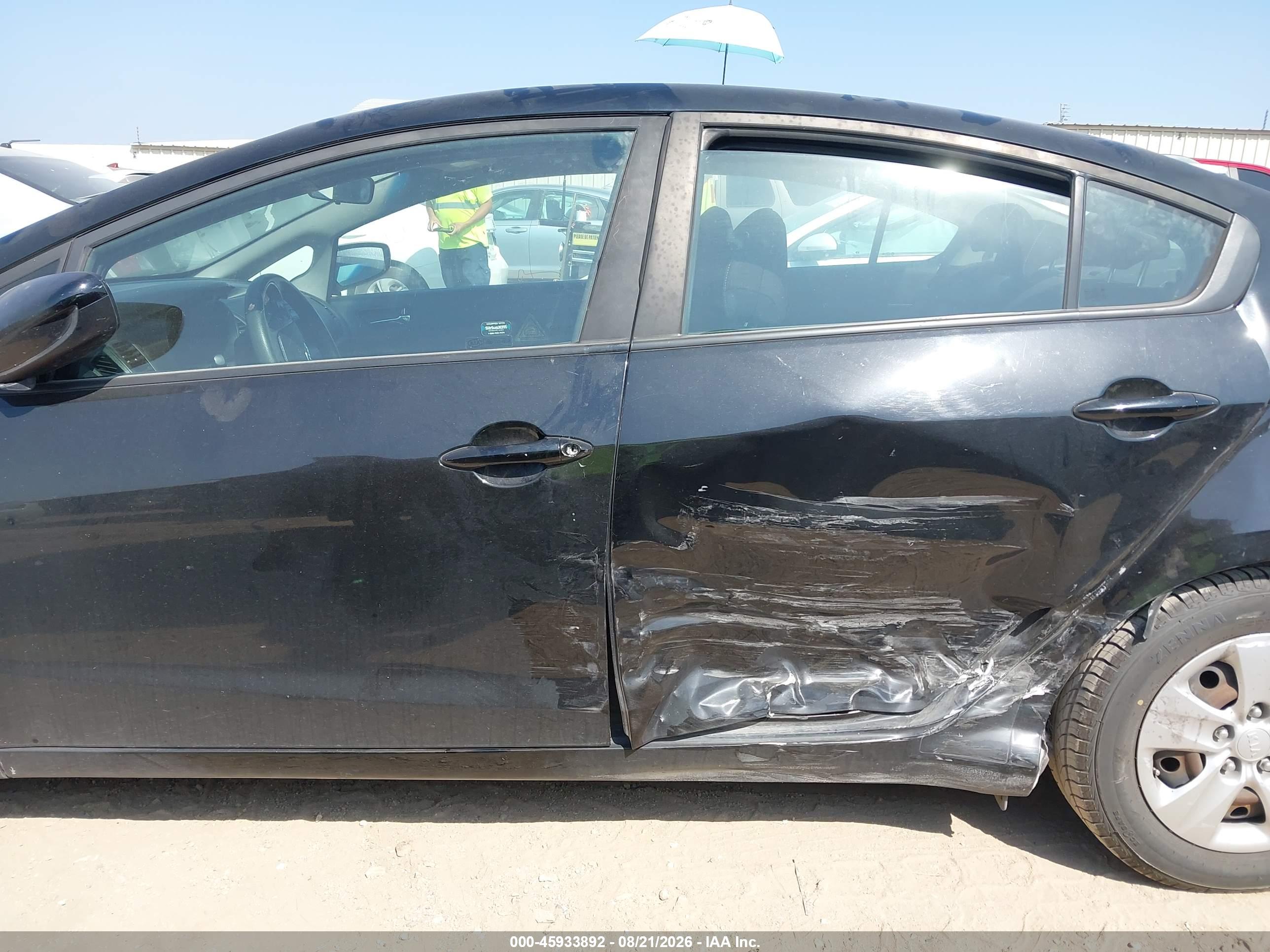 2016 KIA FORTE LX