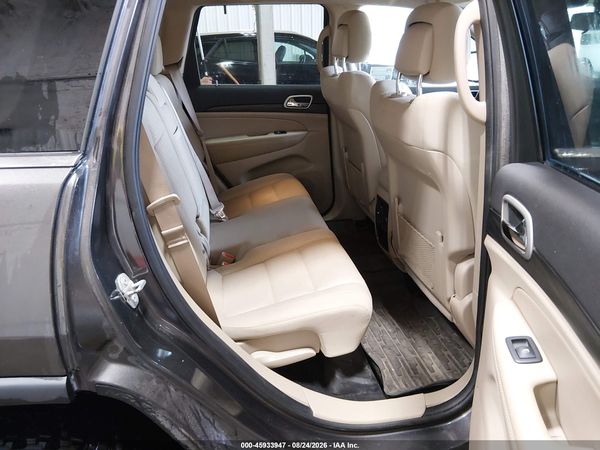 2019 JEEP GRAND CHEROKEE LAREDO E 4X4