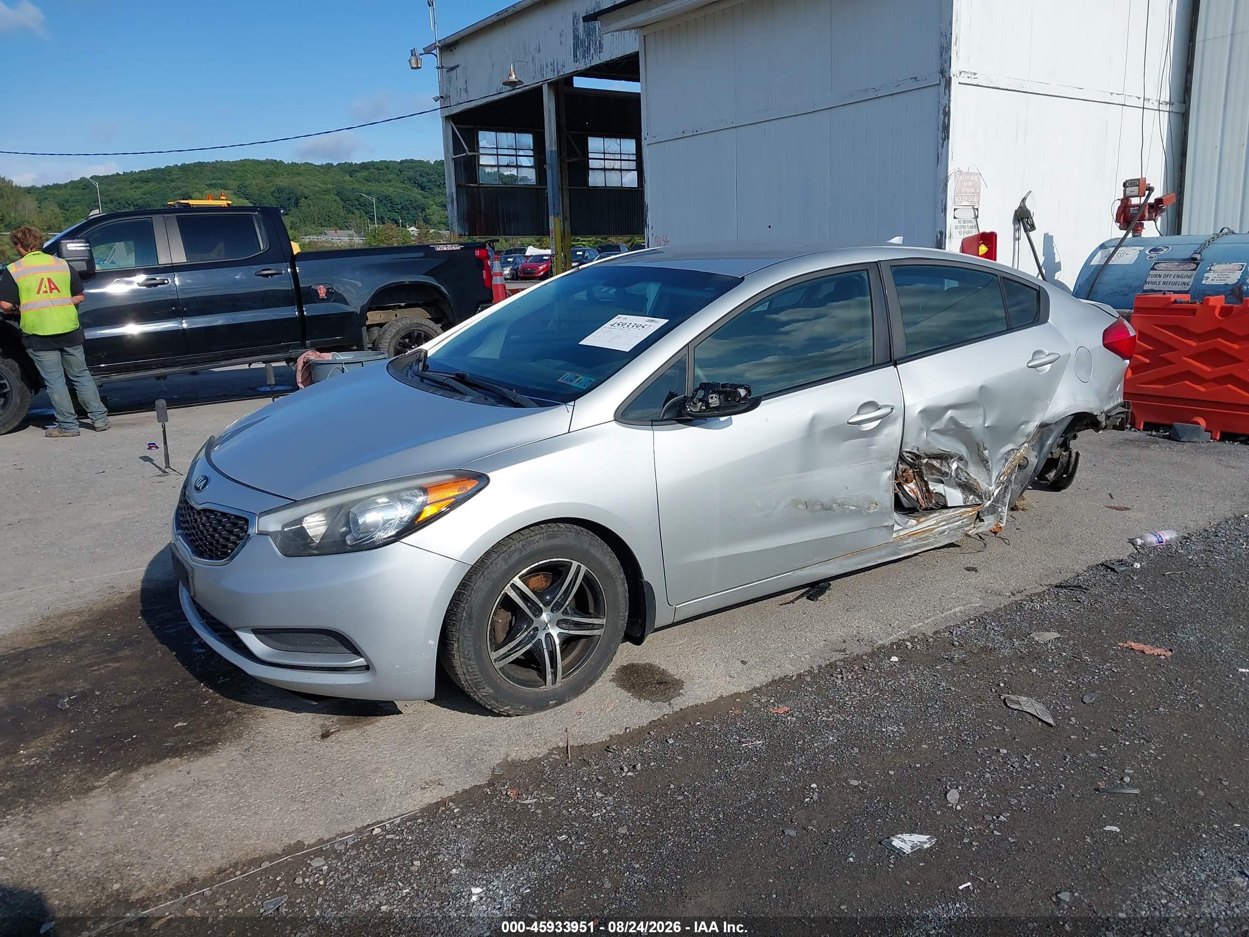 2016 KIA FORTE LX — I2