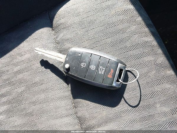 2016 KIA FORTE LX — I11