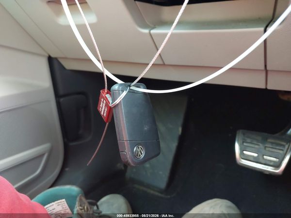 2019 VOLKSWAGEN ATLAS 3.6L V6 SEL R-LINE — I11
