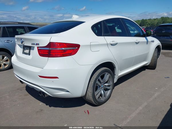 2013 BMW X6 M — I4