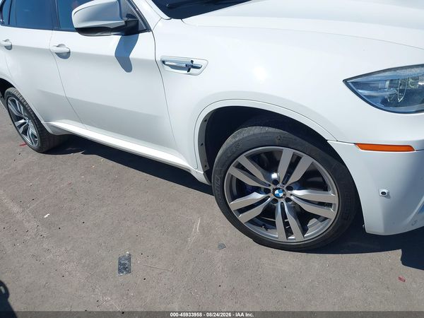 2013 BMW X6 M — I6