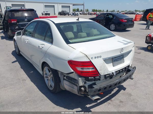 2012 MERCEDES-BENZ C 300 SPORT 4MATIC