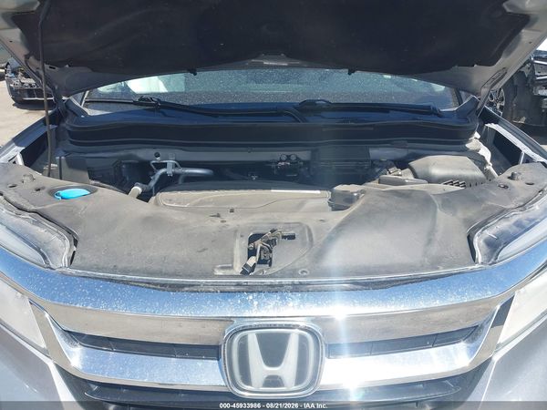 2020 HONDA PILOT AWD TOURING 8 PASSENGER