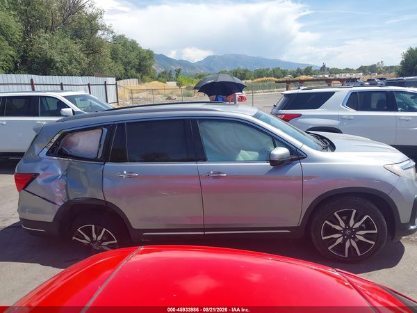 2020 HONDA PILOT AWD TOURING 8 PASSENGER