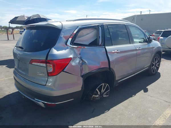 2020 HONDA PILOT AWD TOURING 8 PASSENGER