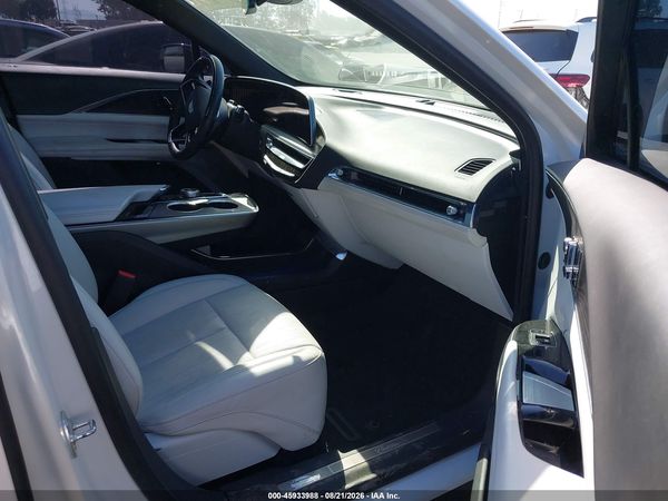 2024 CADILLAC LYRIQ SPORT W/1SJ
