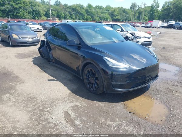 2021 TESLA MODEL Y — I1