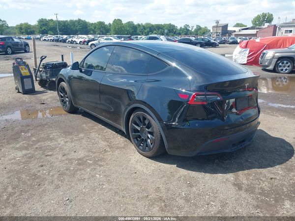 2021 TESLA MODEL Y — I3