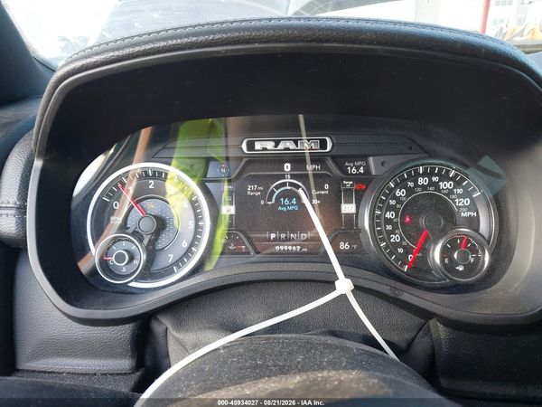 2020 RAM 1500 LARAMIE  4X4 5'7 BOX