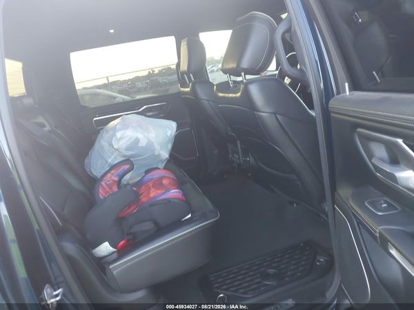 2020 RAM 1500 LARAMIE  4X4 5'7 BOX