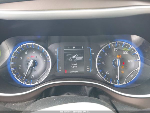 2017 CHRYSLER PACIFICA LX — I7
