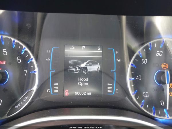 2017 CHRYSLER PACIFICA LX — I118