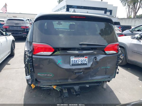 2017 CHRYSLER PACIFICA LX — I119