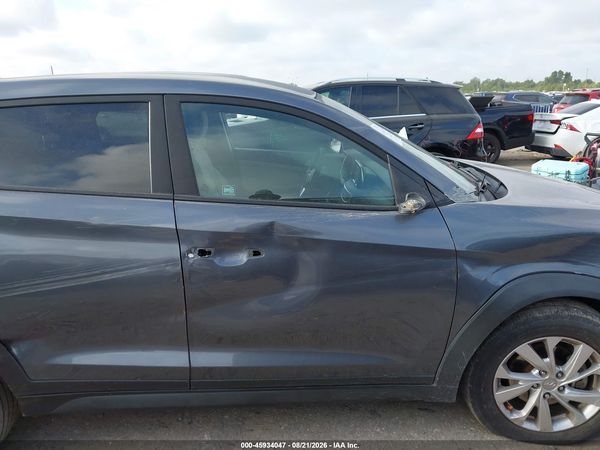 2019 HYUNDAI TUCSON SE — I6