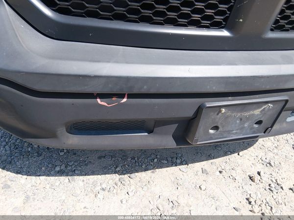 2019 RAM 1500 CLASSIC TRADESMAN  4X2 8' BOX — I71