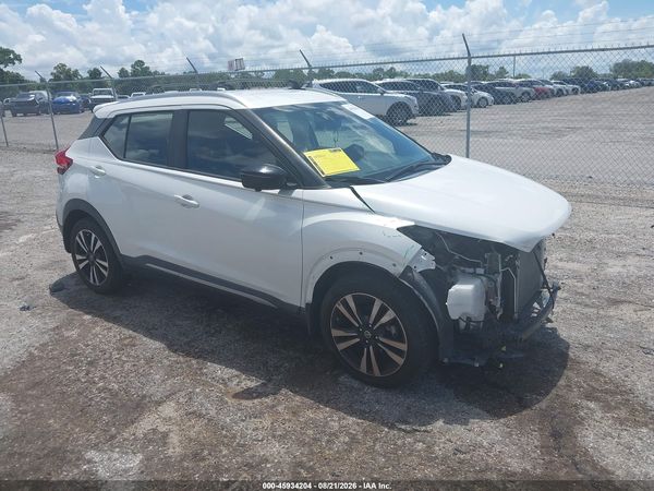 2019 NISSAN KICKS SR — I1