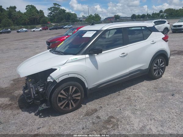2019 NISSAN KICKS — I2