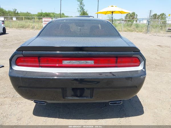 2013 DODGE CHALLENGER SXT — I119