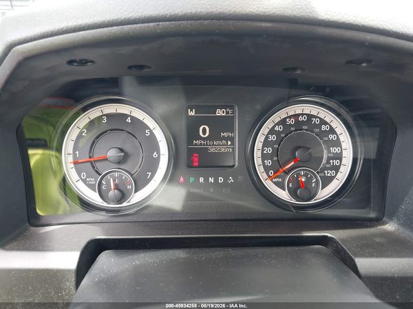 2018 RAM 1500 TRADESMAN  4X2 8' BOX
