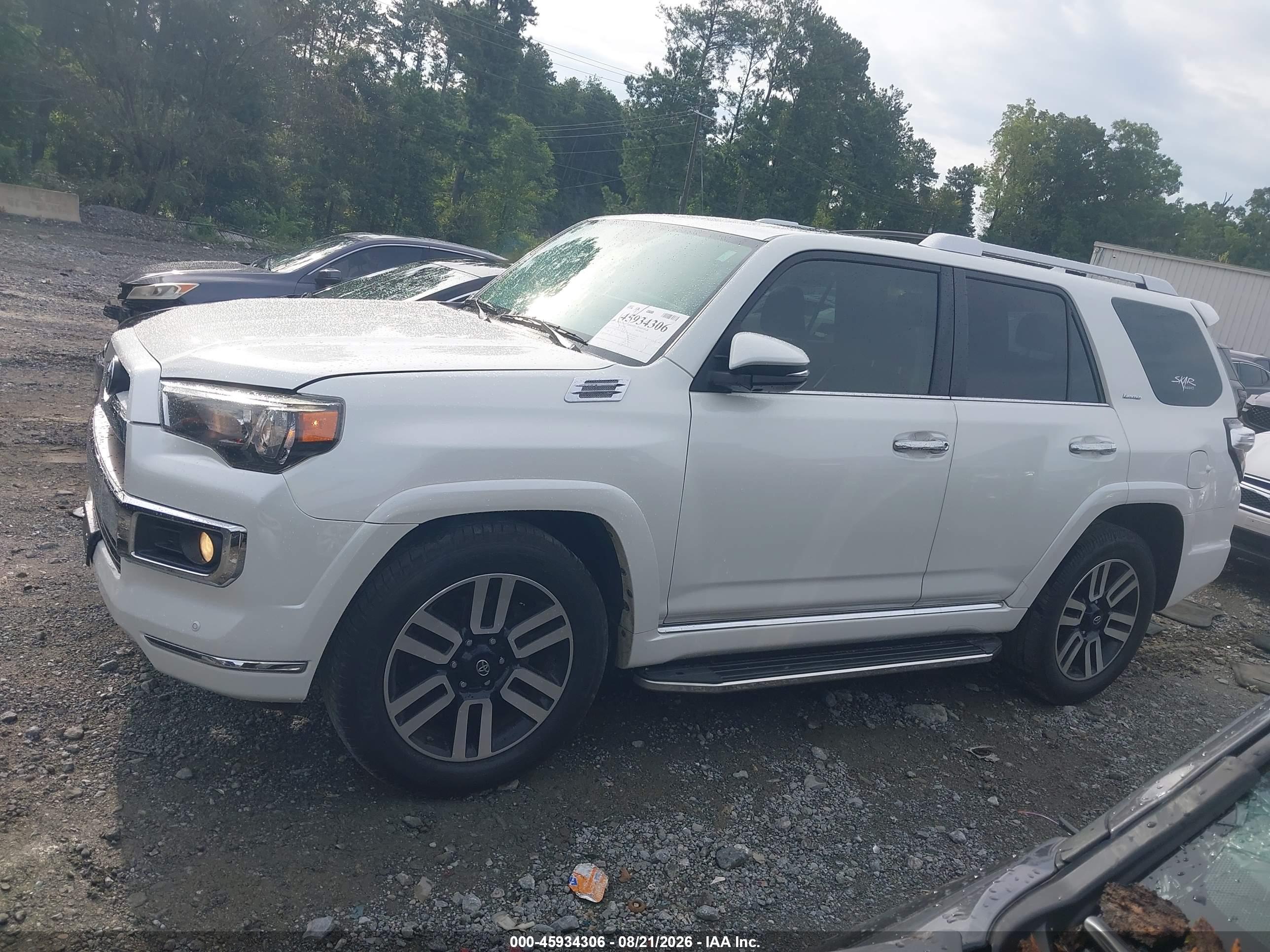 2016 TOYOTA 4RUNNER LIMITED