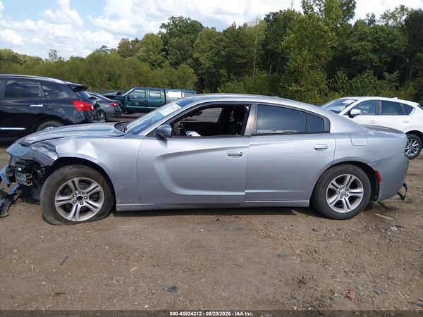 2015 DODGE CHARGER SE