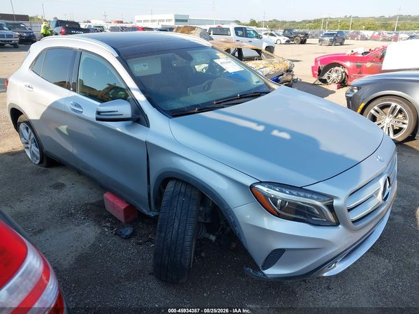 2015 MERCEDES-BENZ GLA 250 4MATIC