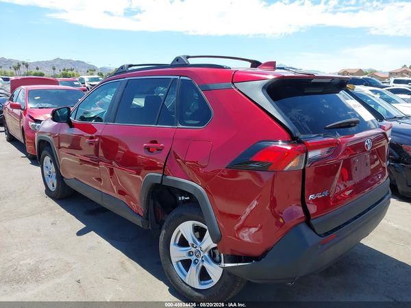 2019 TOYOTA RAV4 XLE