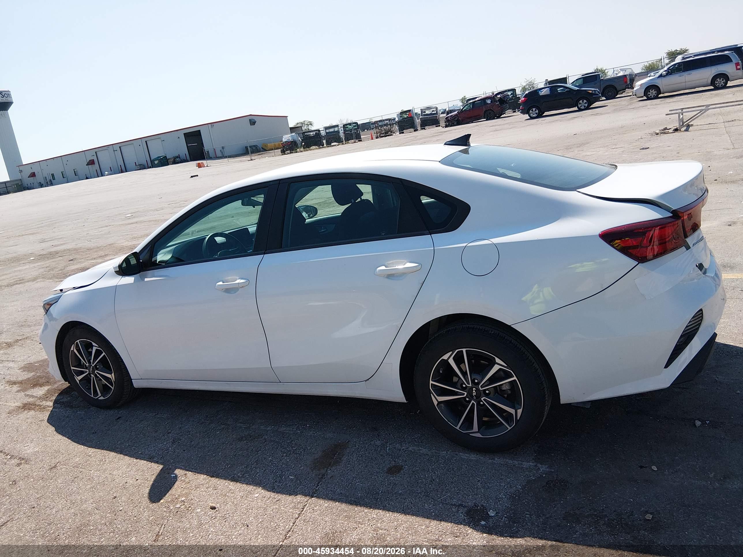 2024 KIA FORTE LXS