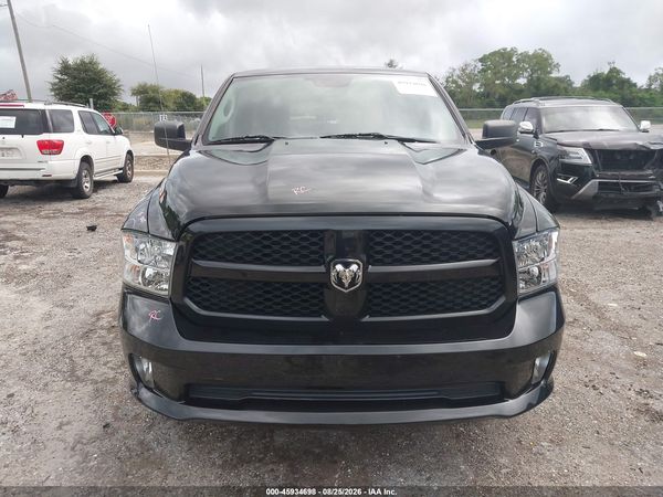 2019 RAM 1500 CLASSIC EXPRESS  4X4 6'4 BOX