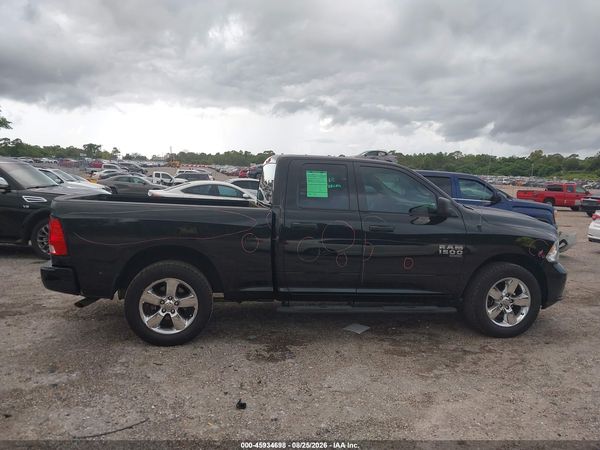 2019 RAM 1500 CLASSIC EXPRESS  4X4 6'4 BOX