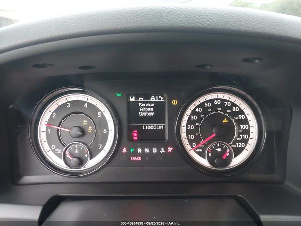 2019 RAM 1500 CLASSIC EXPRESS  4X4 6'4 BOX